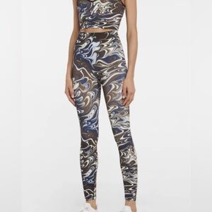 Tory Burch Sport Seamless 7/8 High-rise Leggings in Dark Roast Marble Splash